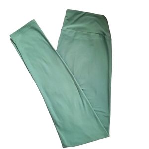 LuLaRoe OS green leggings
